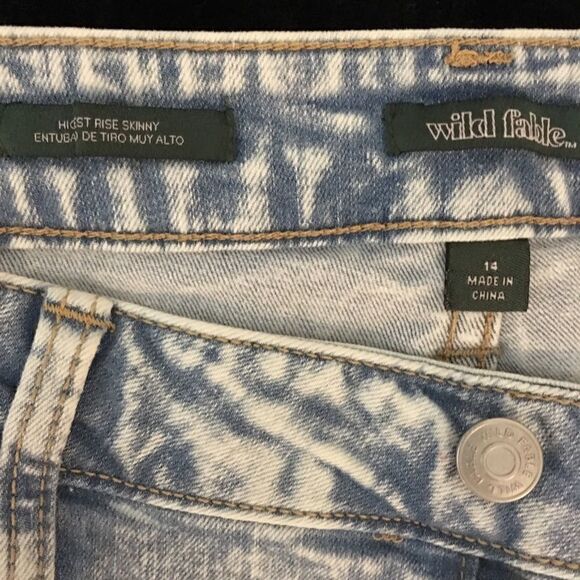 80s Vibes High waisted Button Fly Stretch Denim - Picture 5 of 8